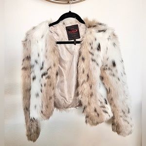 Yoki NY Outerwear Size M Short Coat Jacket Faux Fur Lynx Animal Print